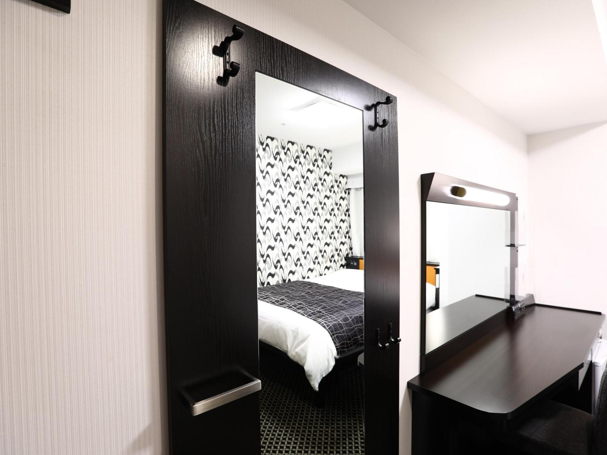 Apa Hotel Akihabara Ekihigashi Tokyo Exterior photo